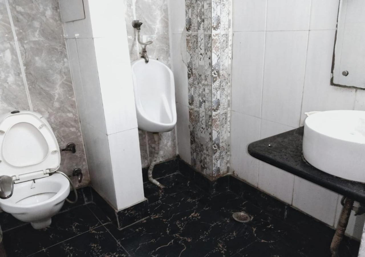 Ap Singh Hotels In Near New Delhi Railway Station 외부 사진